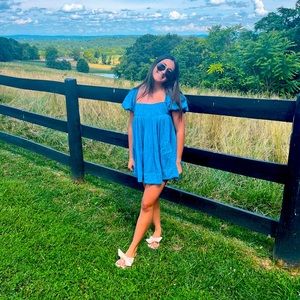 Meet your Posher, Julia